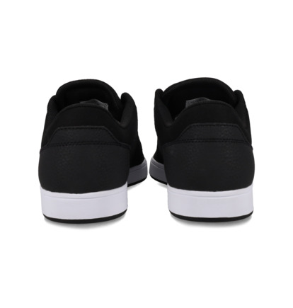 Black / White Men DC Shoes Crisis 2 Skate Shoes | DC-6358912